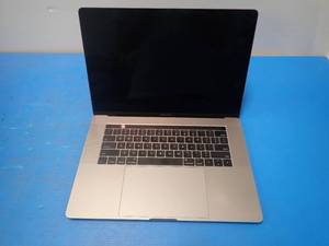 lot 20 image: Apple&nbspMacBookPro14,3 A1707 MPTR2LLA &nbspINTEL(R) CORE(TM) I7-7700HQ CPU  2.80GHZ  16GB LPDDR3 SDRAM  251GB SSD  15 screen with 3360 x 2100 HD Resolution  Includes IOS and power cable 