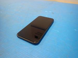 lot 55 image: Apple&nbspIphone 11 A2111  64GB of storage  Cellular Carrier Unlocked  Includes Charging Cable   light scratches on screen