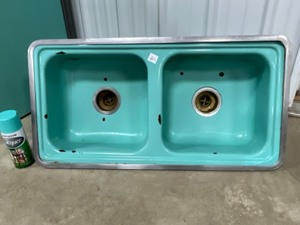 lot 21 image: Vintage 2 Compartment Sink