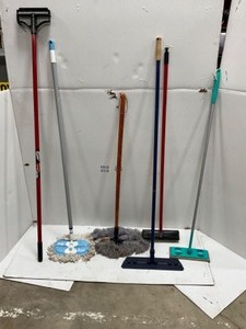 lot 28 image: Lot of Mop Heads & Handles
