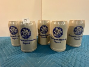 lot 37 image: Antique German Beer Steins 1 liter 7 14 high