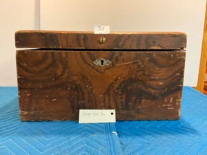 lot 35 image: Antique Wood Box 10 x 16 x 9