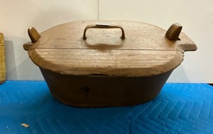 lot 63 image: Antique Tina Box