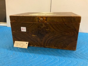 lot 85 image: Antique Swedish Sugar Box with Cutter