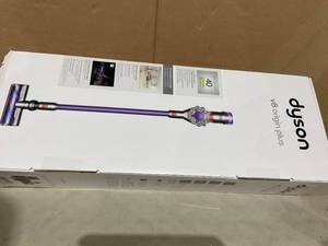 lot 347 image: Dyson V8 Origin plus Cordless Vacuum Cleaner