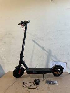 lot 223 image: HOVERMAX Electric Scooter 350W Motor Up to 18.6 MPH & 19 Miles