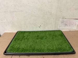 lot 227 image: 35x23 Potty Trainer for Puppies