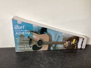 lot 550 image: Cort Standard Sersies AD810 Guitar