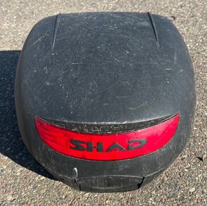 lot 19 image: SHADE MOTORCYCLE CARGO BOX
