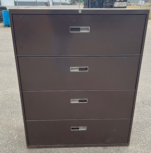 lot 43 image: BROWN 4 DRAWER FILE CABINET