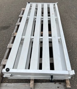 lot 7 image: ALUMA BI-FOLD RAMP
