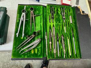 lot 44 image: Miscellaneous Drafting Equipment