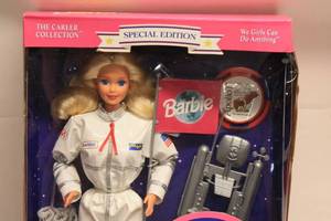 lot 8 image: Special Edition Astronaut Barbie Doll - Career Collection