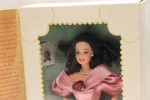 lot 106 image: Special Edition Sweet Valentine Barbie Doll