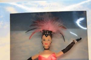 lot 107 image: The Flamingo Barbie Collectors Edition Doll - Birds of Beauty Collection