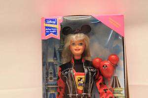 lot 110 image: Disney Fun Barbie Special Edition