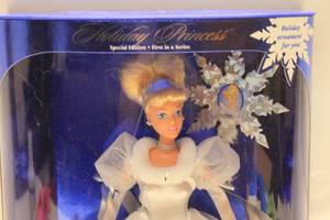 lot 111 image: Disney Holiday Princess Special Edition Cinderella Doll