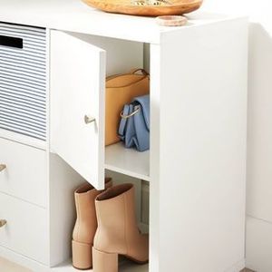 lot 98 image: Door 13 Cube Accessory - Brightroom