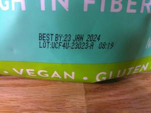 lot 112 image: Viva Naturals Organic Coconut Flour (4 lbs)-BB Jan 23 24