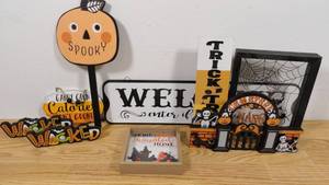 lot 142 image: Lot of 9 Wooden Free Standing Hanging Halloween Decor