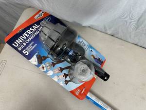 New Unger 11ft  Telescoping Light Bulb Changing Tool