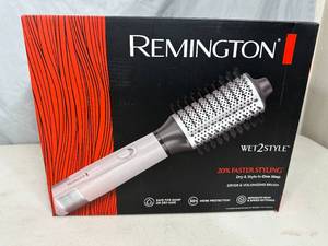 New Remington Wet2Style Hair Dryer and Volumizing Brush