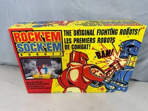 New Rockem Sockem Robots Game