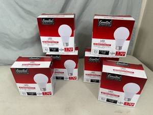 12 New LED Light Bulbs