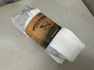 New 4 Pack of Hiwassee Trading Socks