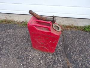 lot 11 image: Jerry Can with Spout