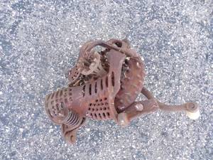 lot 41 image: Vintage Corn Sheller