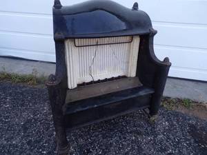lot 44 image: Vintage No 20 Humphrey Radiant Fire Gas Heater