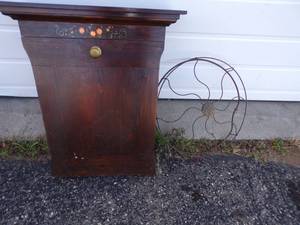 lot 45 image: Vintage Folding Desk and Fan Cover