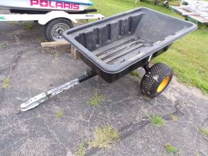 lot 38 image: Poly Garden Cart