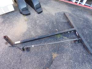 lot 101 image: Extend-A-Truck II and Roof Rack