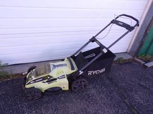 lot 123 image: Ryobi 40 V Push Mower no batteries