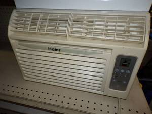 lot 67 image: Haier 8000 BTU Air Conditioner