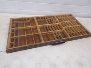 lot 73 image: Vintage Type Set Drawer