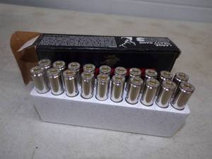lot 26 image: Full Box  270 WSM Winchester Short Magnum 140 gr.