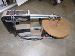 lot 158 image: 2 Speed 16 Delta Scroll Saw