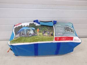 lot 164 image: 9 Person Tent