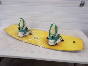 lot 172 image: Water Ski Board