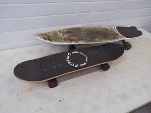 lot 177 image: 3 Skateboards