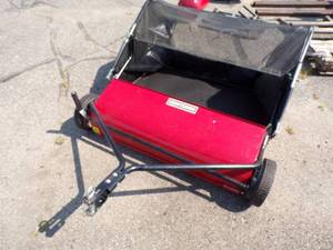 lot 184 image: Craftsman Leaf Broom