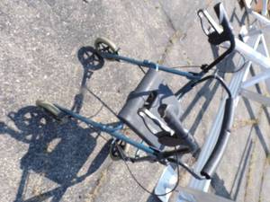 lot 189 image: Walker with Seat