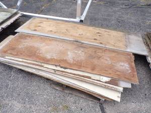 lot 194 image: Lot of Sheet Goods 14 Stack of Plywood see pics for size