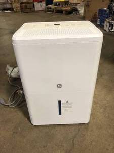 lot 33 image: GE 25-Pints for Damp Rooms Up to 1500 sq. ft. Residential Dehumidifier with Bucket in White    Customer Returns See Pictures