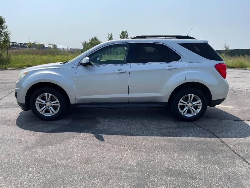 lot 1 image: 2011 Chevrolet Equinox LT - AWD - 2 OWNERS