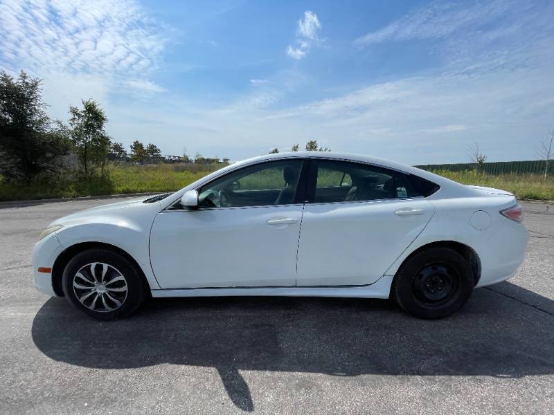 lot 5 image: 2011 Mazda Mazda6 I Sport