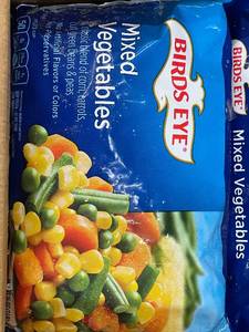 lot 29 image: Birds Eye Classic Mixed Vegetables - 12 Pack of 16 oz Bags